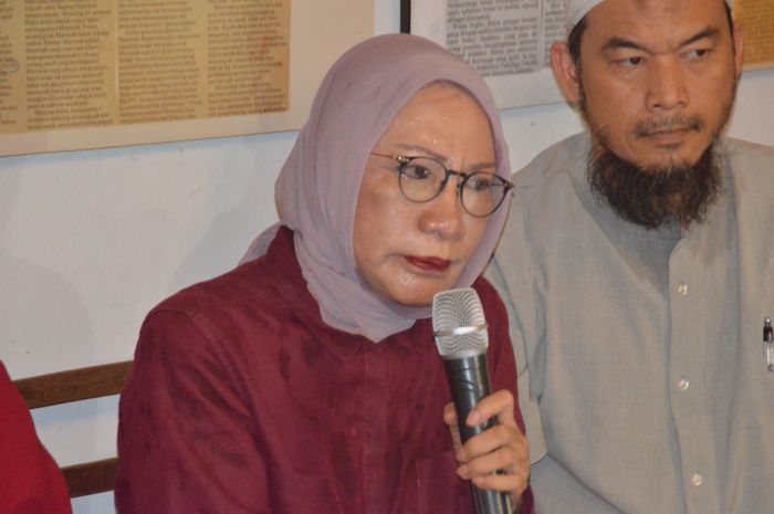 ratna-sarumpaet_20181004_214813.jpg