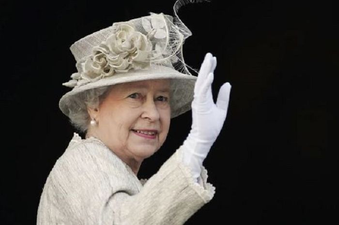 ratu-elizabeth-ii_20180929_173642.jpg