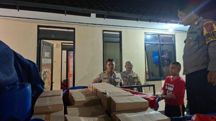 ratusan-miras-disita-di-Bandung.jpg