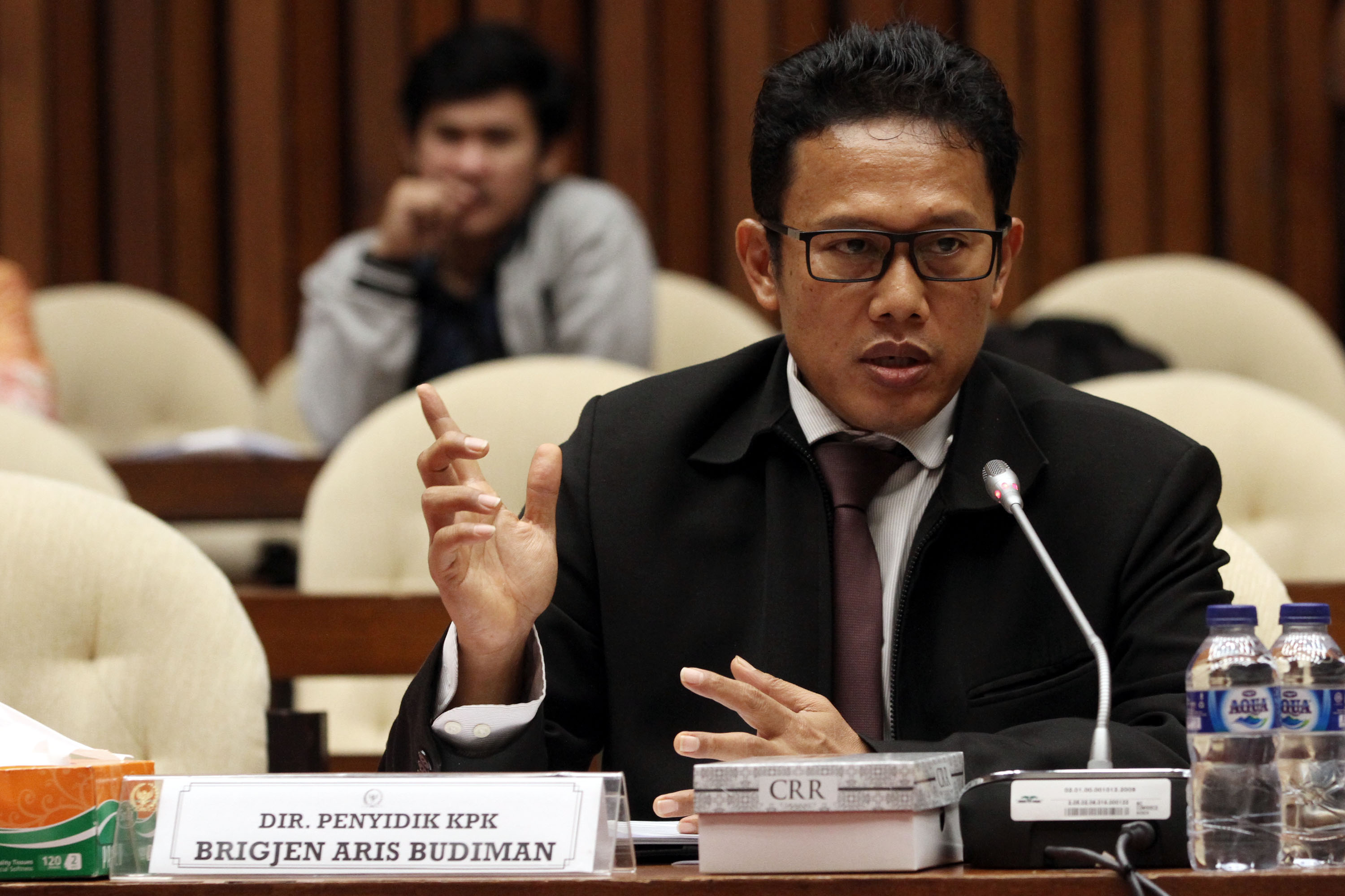 rdp-direktur-penyidik-kpk-dengan-pansus-hak-angket_20170829_205539.jpg