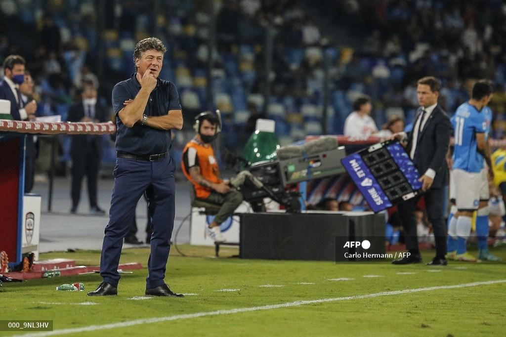 reaksi-pelatih-cagliari-asal-italia-walter-mazzarri.jpg