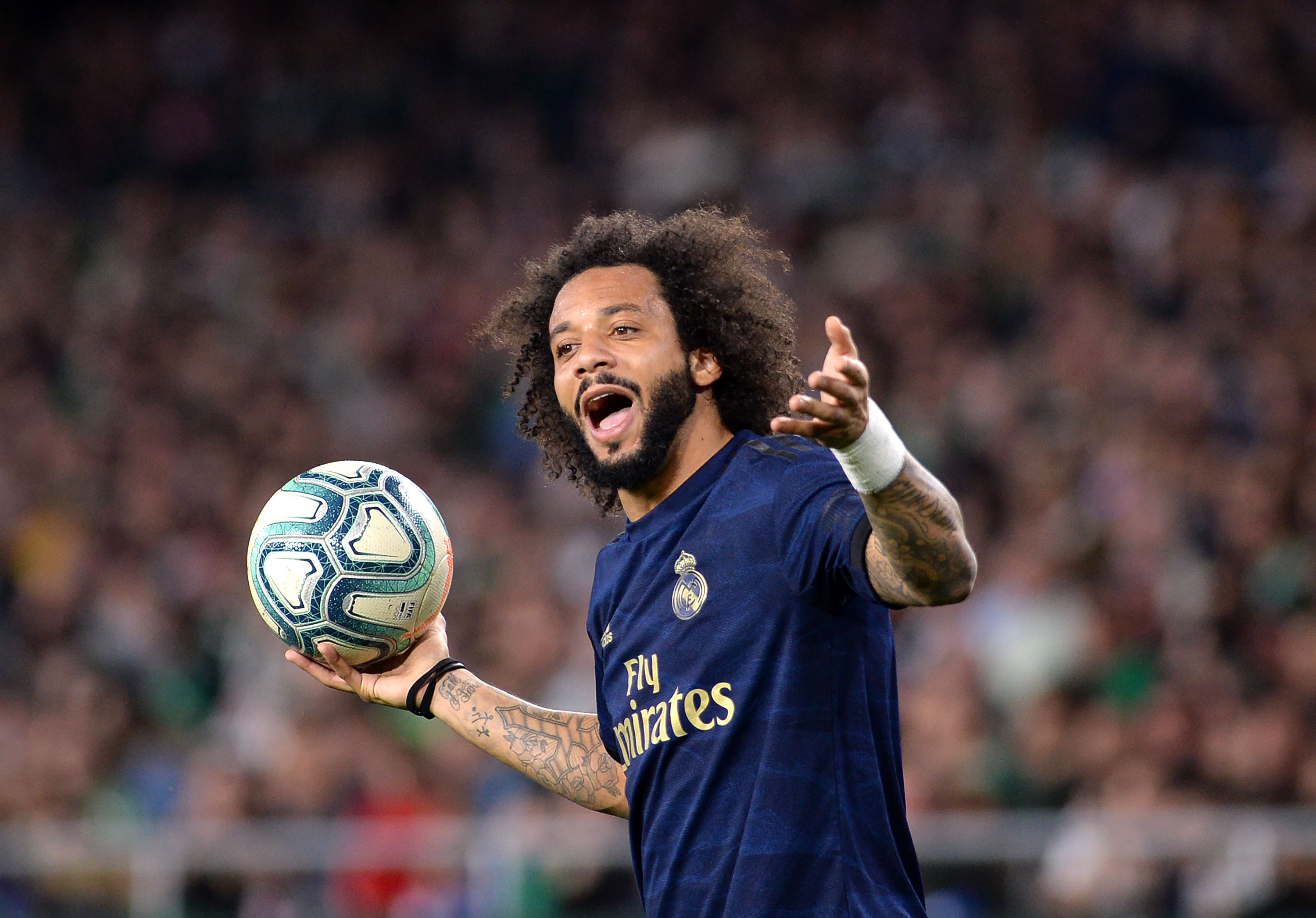real-madrid-keok-di-kandang-real-betis_20200312_070712.jpg