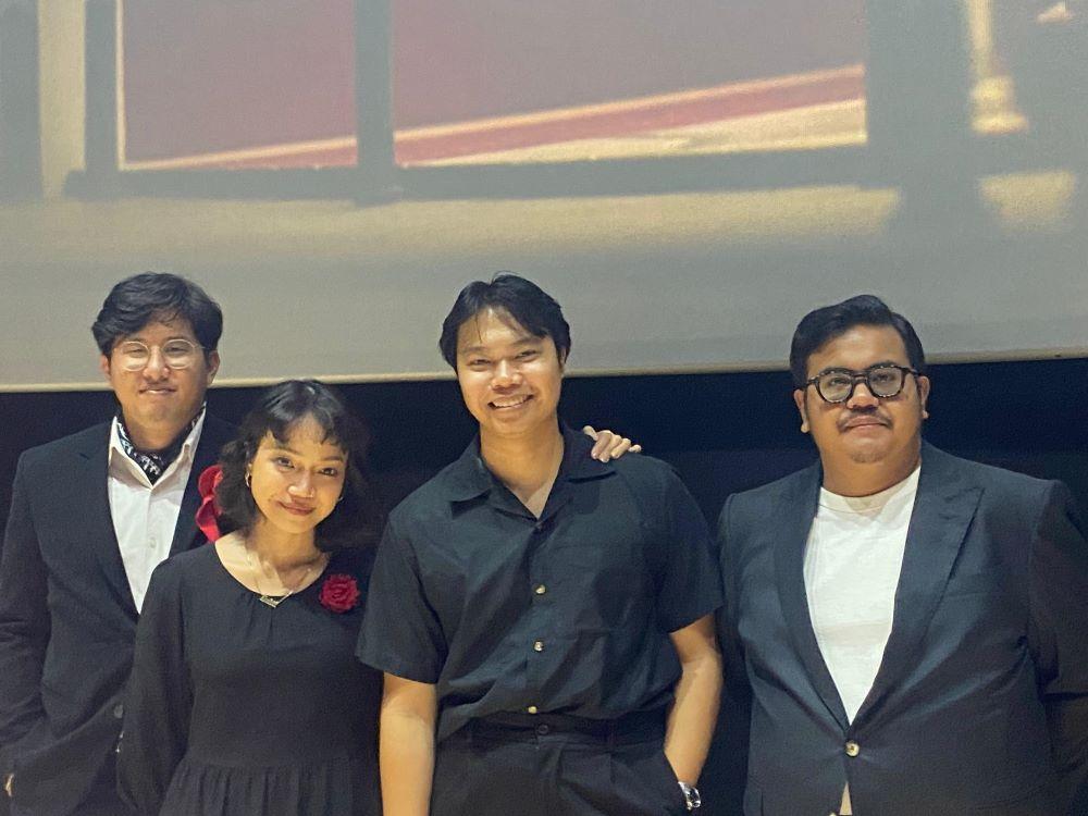 Terjemahan Lirik Lagu A Sorrowful Reunion - Reality Club: The Sorrowful Reunion Was Inevitable