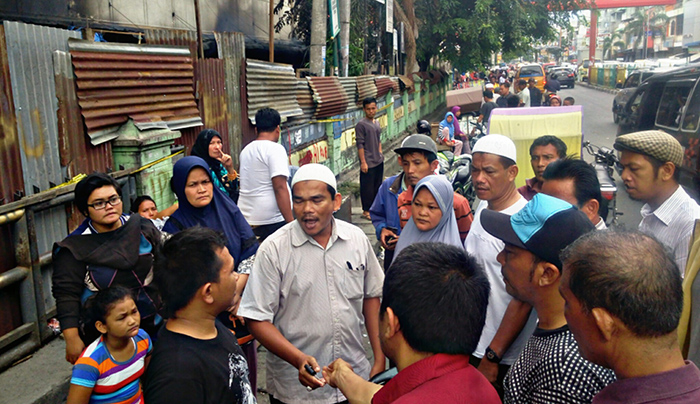 rebutan-lapak_20160714_122331.jpg