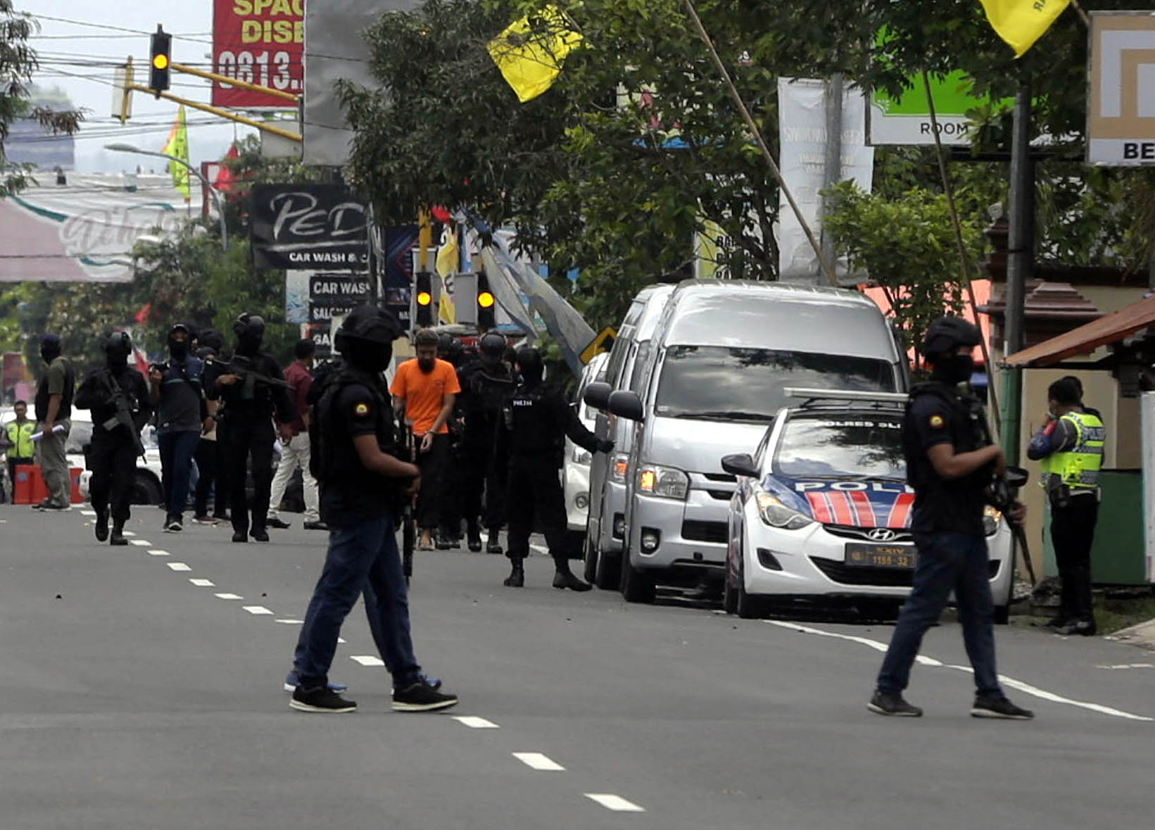 reka-ulang-penangkapan-teroris-di-jogja_20181122_153404.jpg