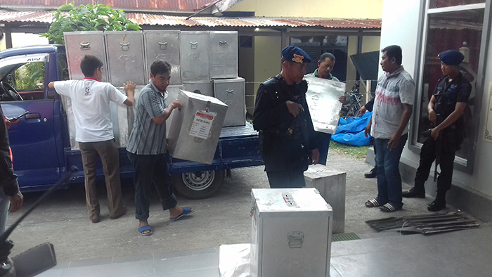rekapitulasi-suara-pilkada-pangkep_20151211_174822.jpg