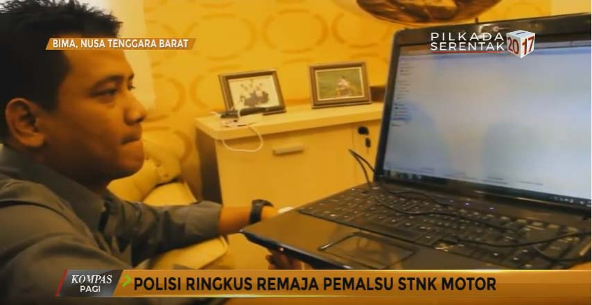 remaja-pemalsu-stnk-motor-diringkus-polisi_20161014_115426.jpg