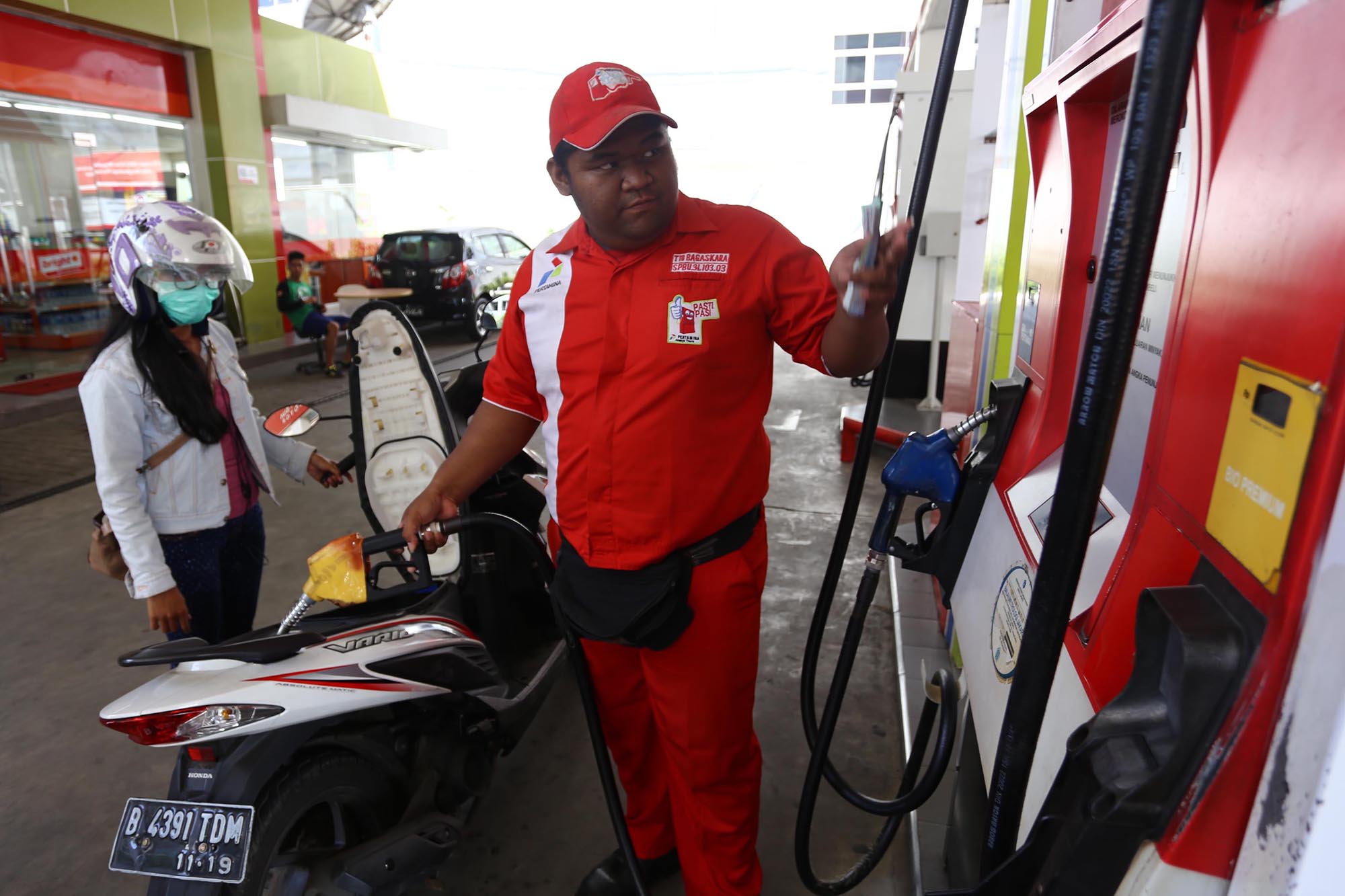 rencana-penghapusan-premium_20150417_194058.jpg