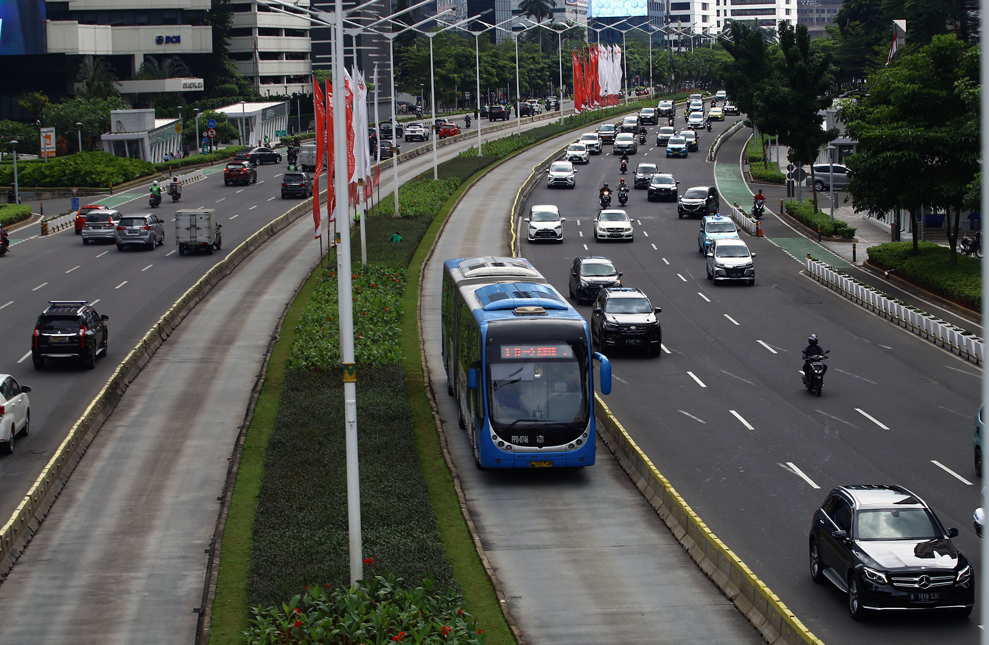 rencana-tarif-integrasi-transportasi-publik-di-jakarta_20230130_162115.jpg