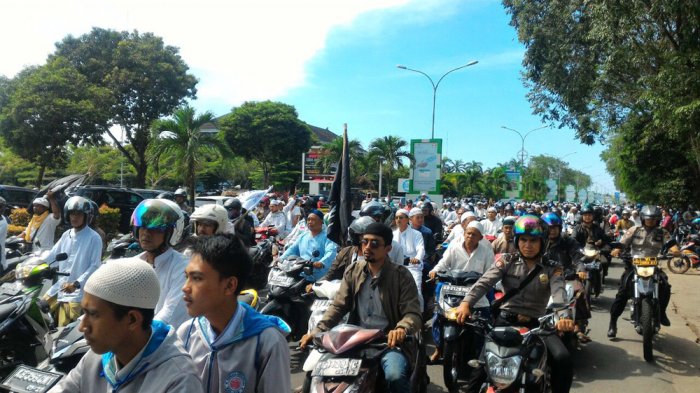 ribuan-orang-bergerak-dar_20170113_185934.jpg