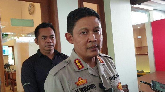 ribut-hari-wibowo-saat-masih-berpangkat-kombes.jpg