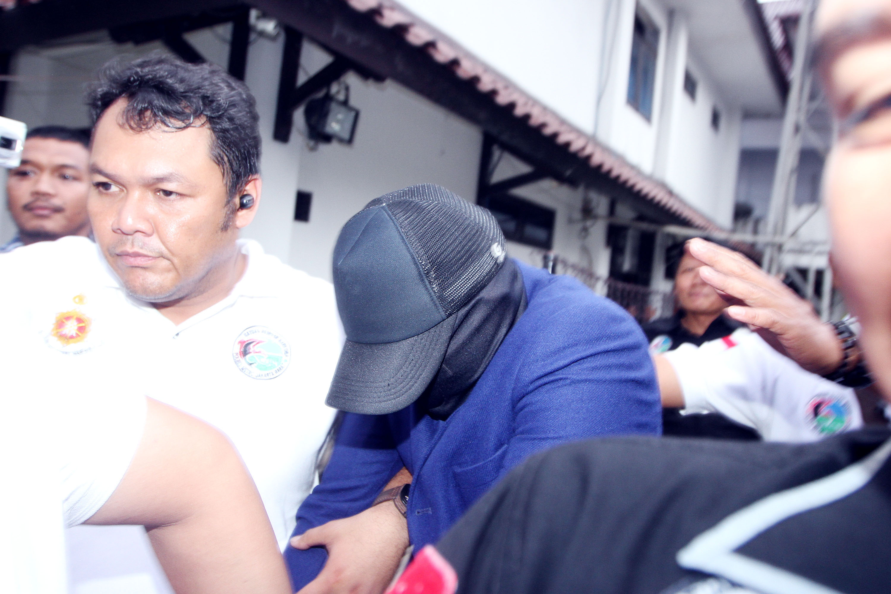 ridho-rhoma-jalani-pemeriksaan-di-bnn_20170327_210821.jpg