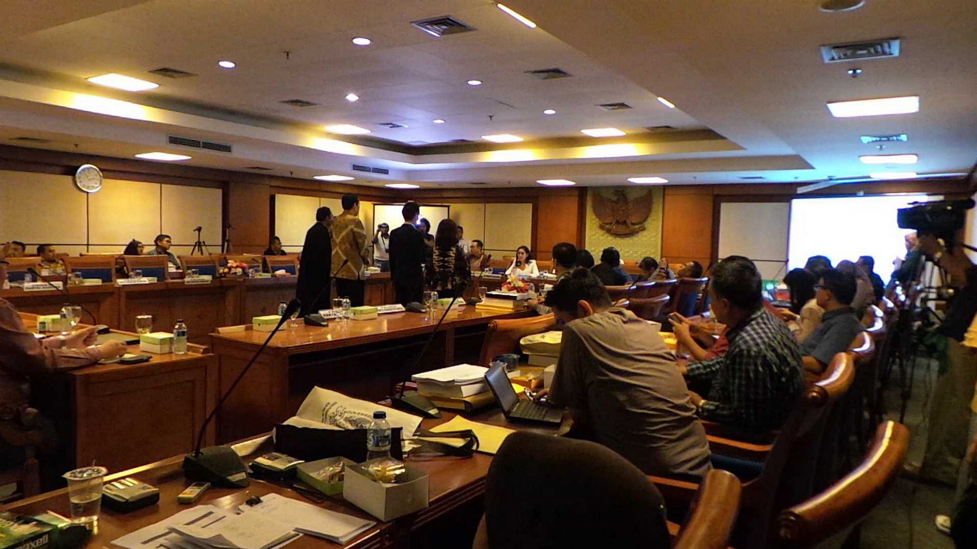 rieke-diah-pitaloka-pimpin-pansus-kasus-pelindo-ii-di-dpr-ri_20151029_103740.jpg