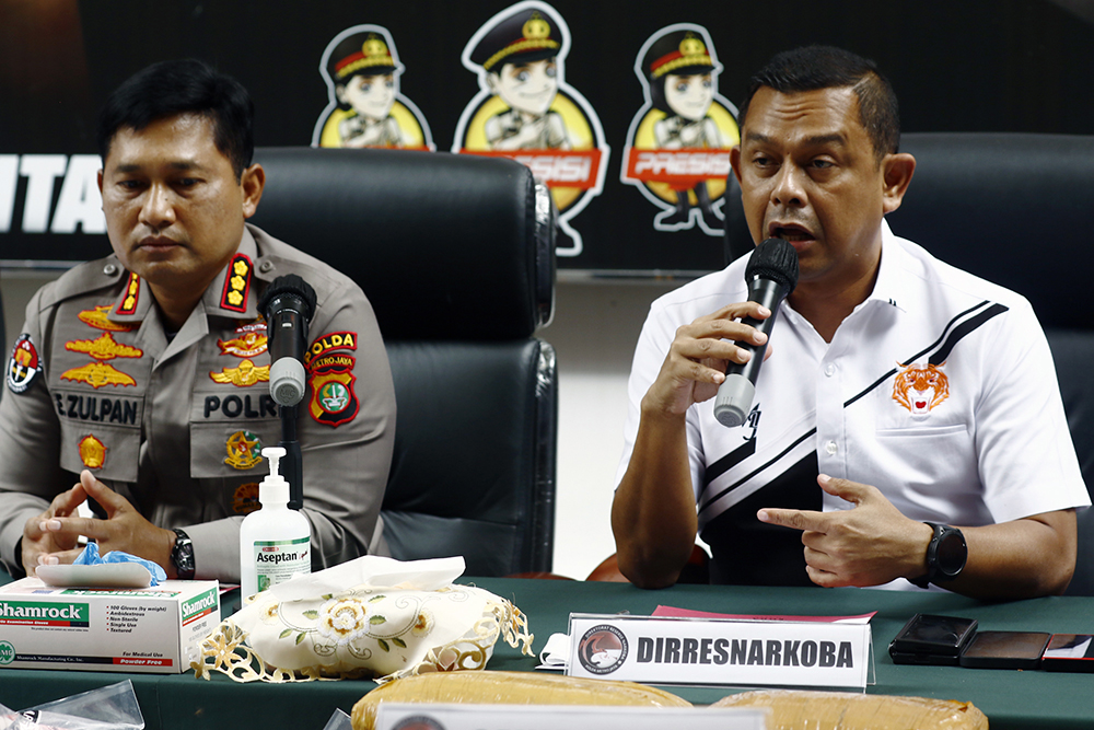 rilis-hasil-ungkap-kasus-operasi-nila-jaya_20221214_083244.jpg