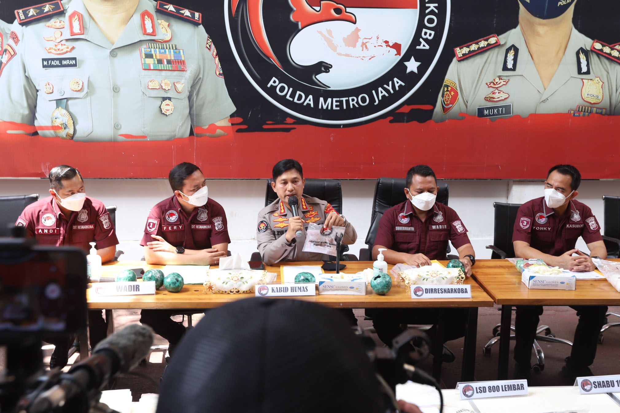 rilis-kasus-narkoba-jeff-smith_20211209_154021.jpg