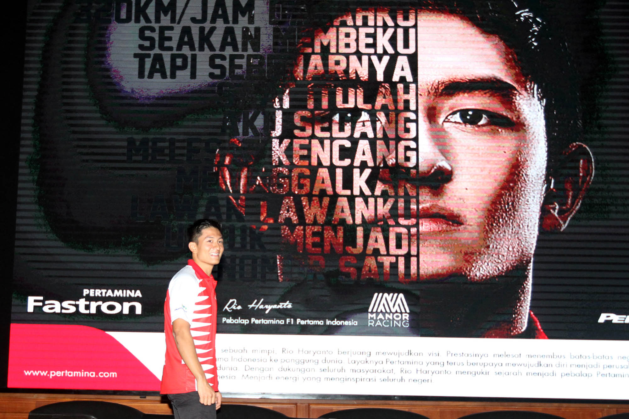 rio-haryanto-akan-tampil-di-ajang-formula-1_20160218_191131.jpg
