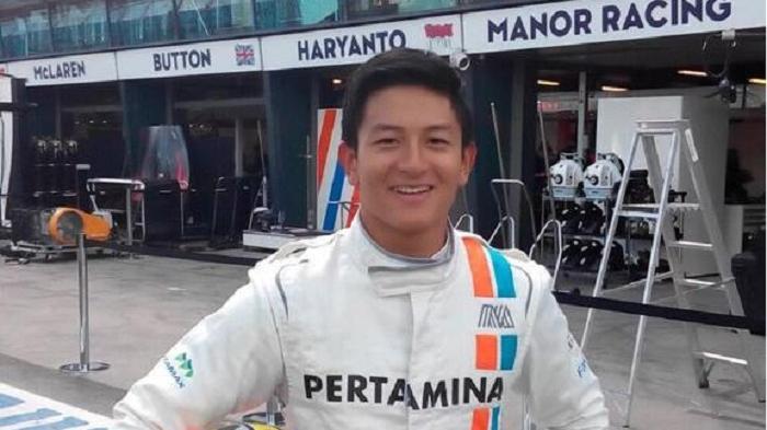 rio-haryanto-didepanpits_20160418_142128.jpg