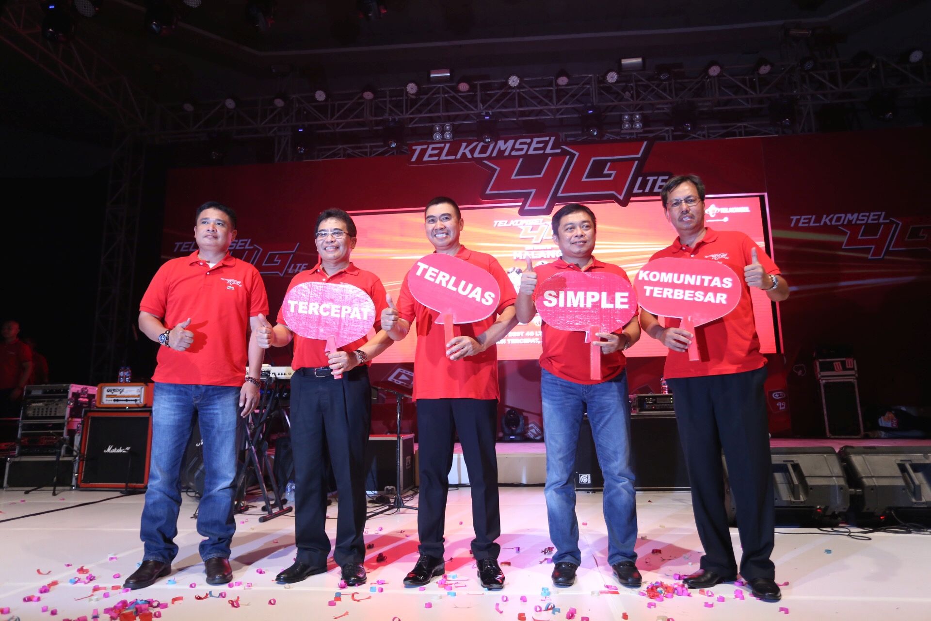 ririek-adriansyah-telkomsel_20151214_102546.jpg