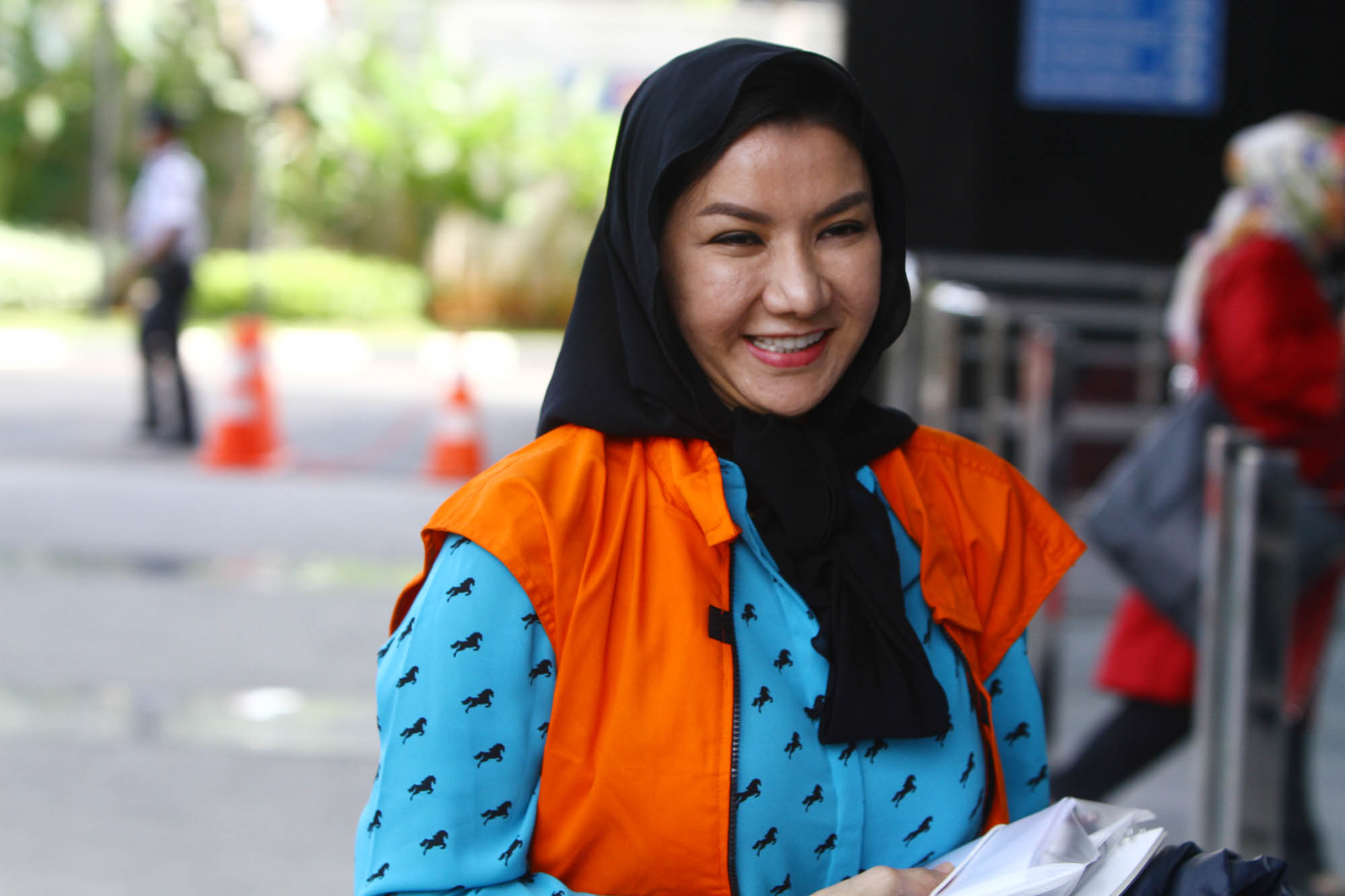 rita-widyasari-kembali-jalani-pemeriksaan_20171013_154755.jpg