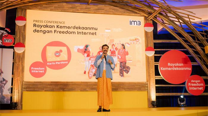 ritesh-kumar-singh-director-chief-commercial-officer-indosat-ooredoo-hutchison.jpg