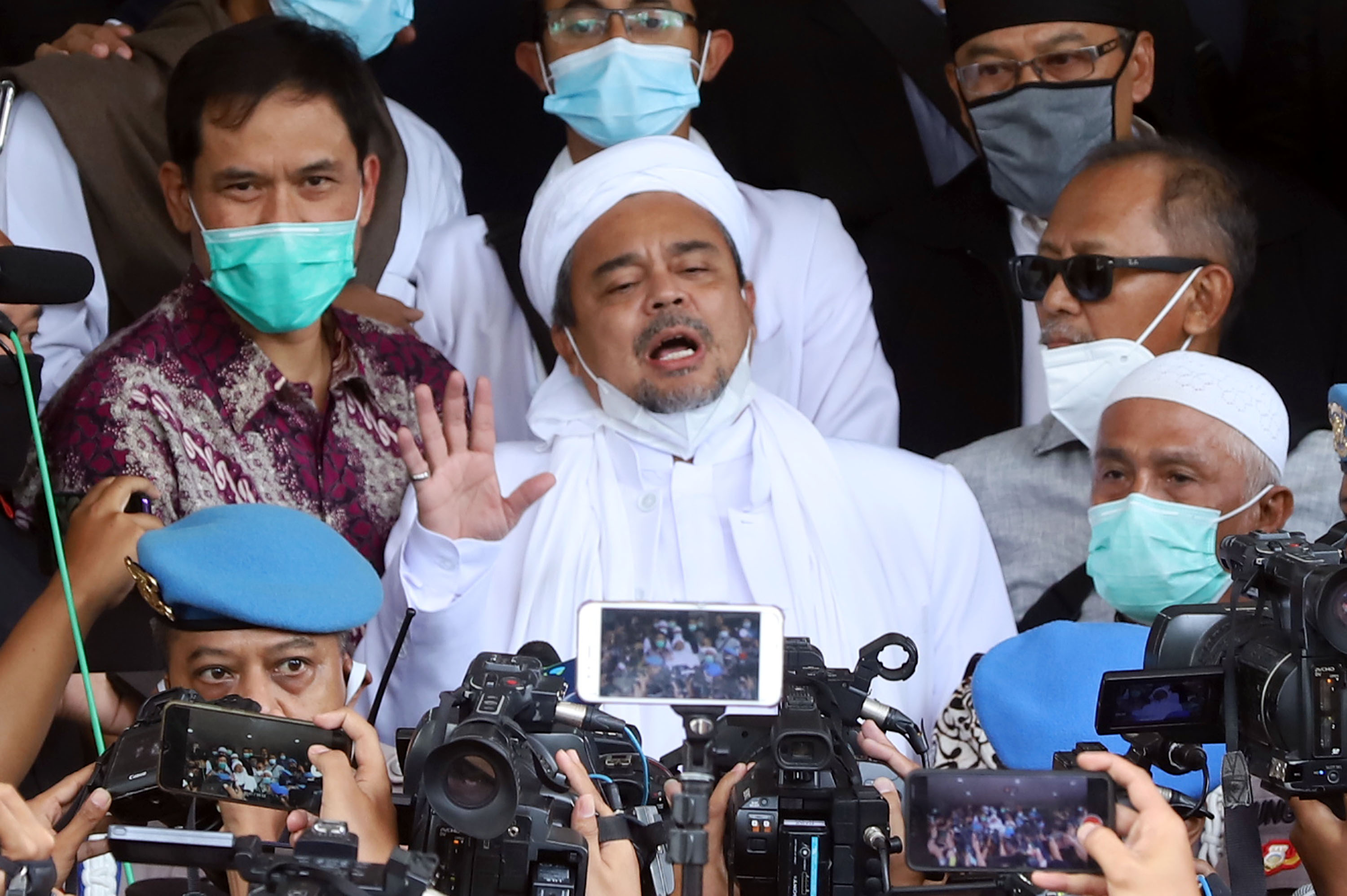 Sempat Tuai Tanda Tanya, Rizieq Shihab Ungkap Keberadaannya Selama Ini: 'Tempat Tinggal Saya Itu'