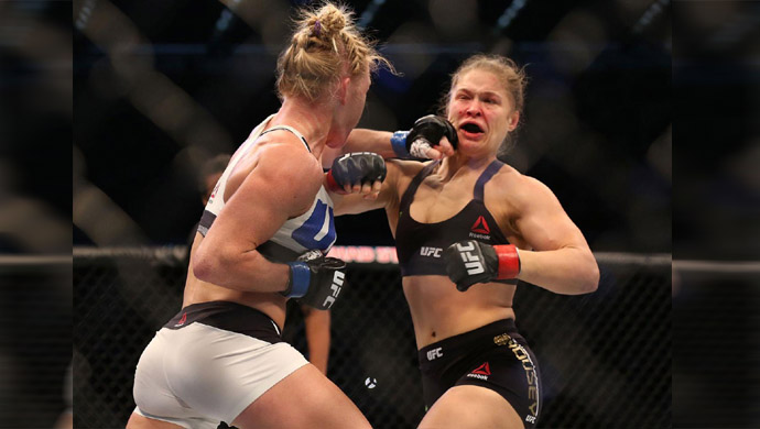 ronda-rousey-kena-cepol-holly-holm_20151117_153930.jpg