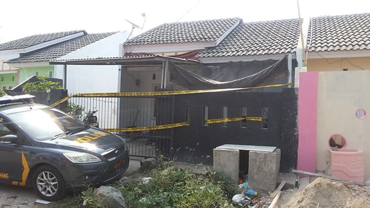rumah-leopard-wk-29-di-blok-c9-nomor-pengebom-alam-sutera_20151030_093502.jpg
