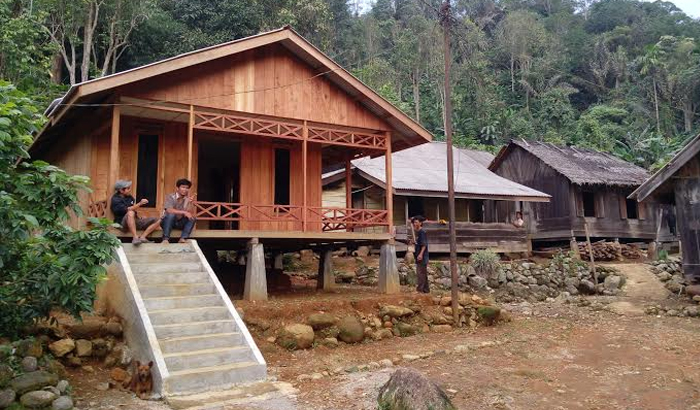 rumah-panggung-negeri-suah-sibolangit-deli-serdang_20150818_173813.jpg