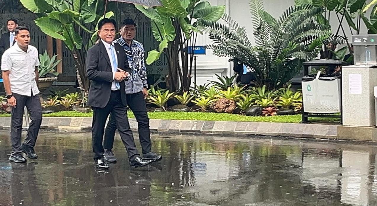 s-Yusril-Ihza-Mahendra-1042026-Taufik-Ismail.jpg
