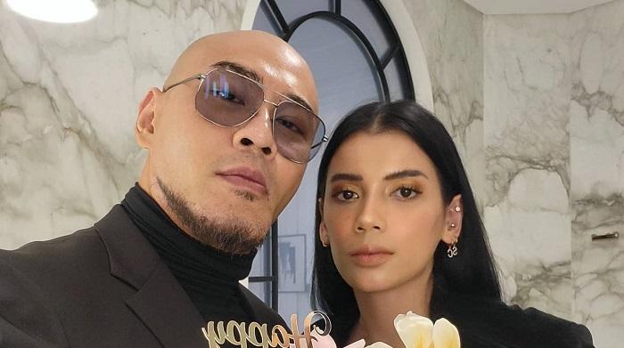 sabrina-chairunnisa-dinilai-tak-cocok-jadi-istri-deddy-corbuzier-oleh-warganet.jpg