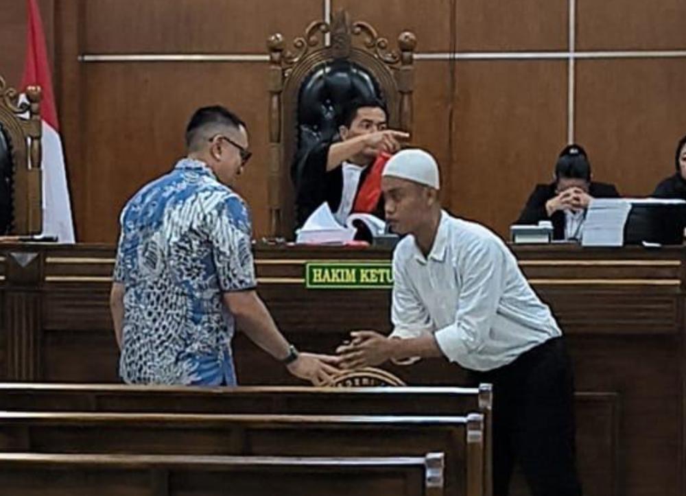 Sahroni Bersaksi di Sidang Terdakwa Penjarah Rumahnya: Memaafkan Secara Pribadi, Hukum Tetap Berlaku