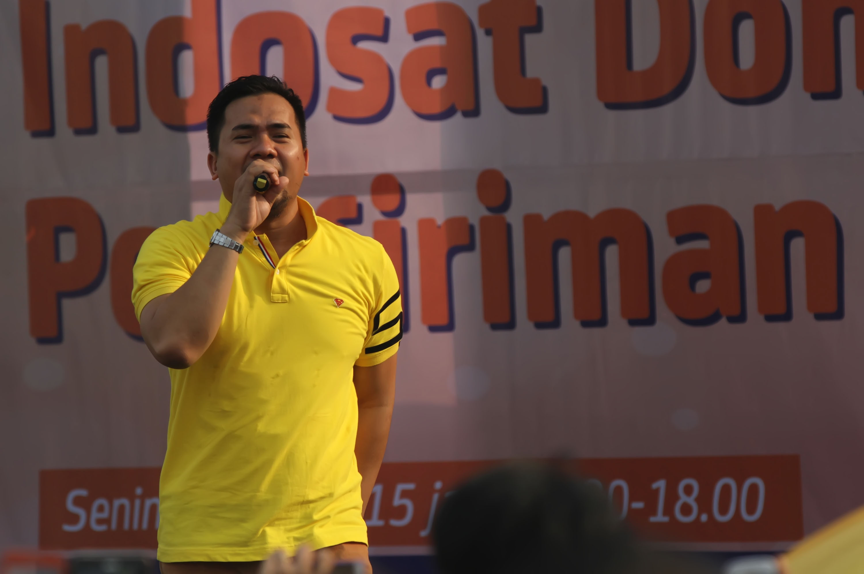 saipul-jamil-tampil-di-indosat-dompetku-pengirim-uang_20150617_113731.jpg