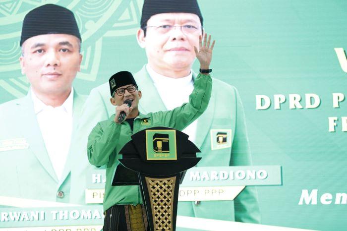 sandiaga-uno-dihadapan-ribuan-anggota-dprd-kabupaten.jpg
