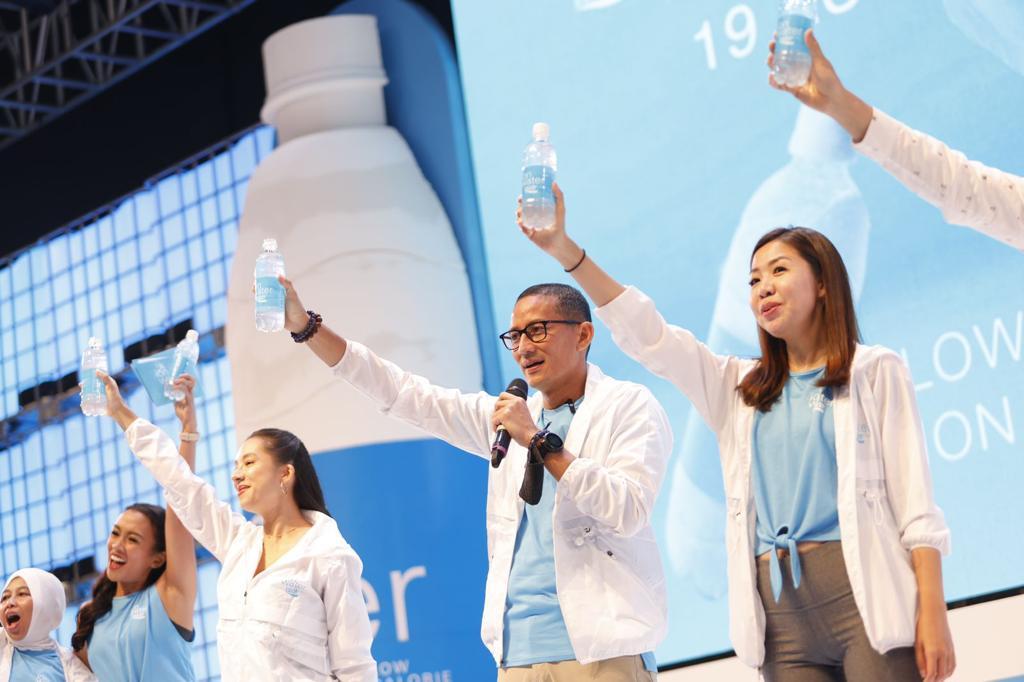 sandiaga-uno-mengapresiasi-gelaran-workout-serentak-di-tepi-pantai-ala-ionation-2023.jpg