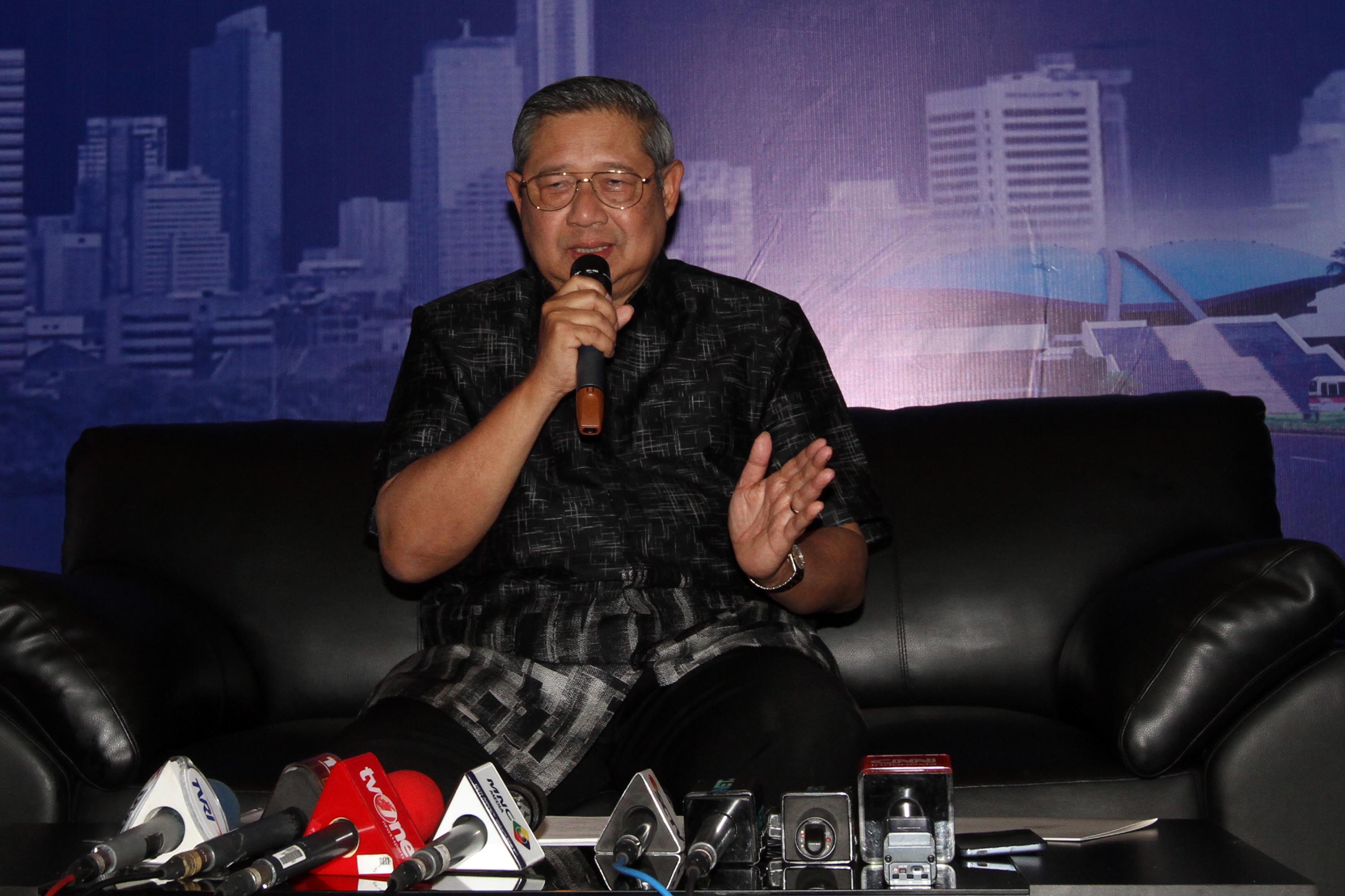 sby-klarifikasi-terkait-percakapan-telepon-dengan-ketua-mui_20170201_182911.jpg