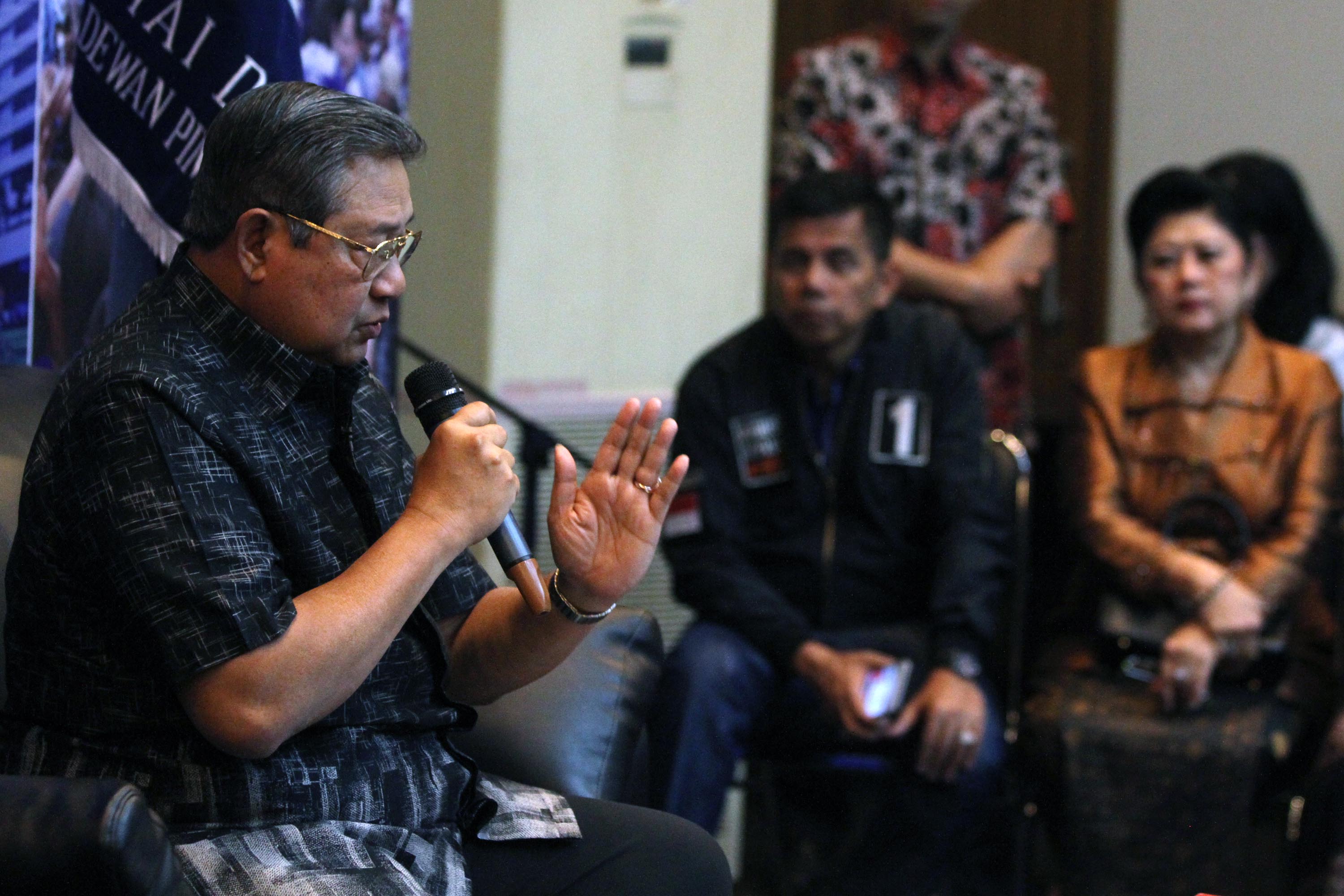 sby-klarifikasi-terkait-percakapan-telepon-dengan-ketua-mui_20170201_183059.jpg