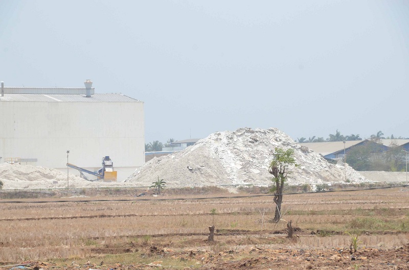 sekitar-kawasan-industri-kujang-cikampek-kikc_20151102_173113.jpg