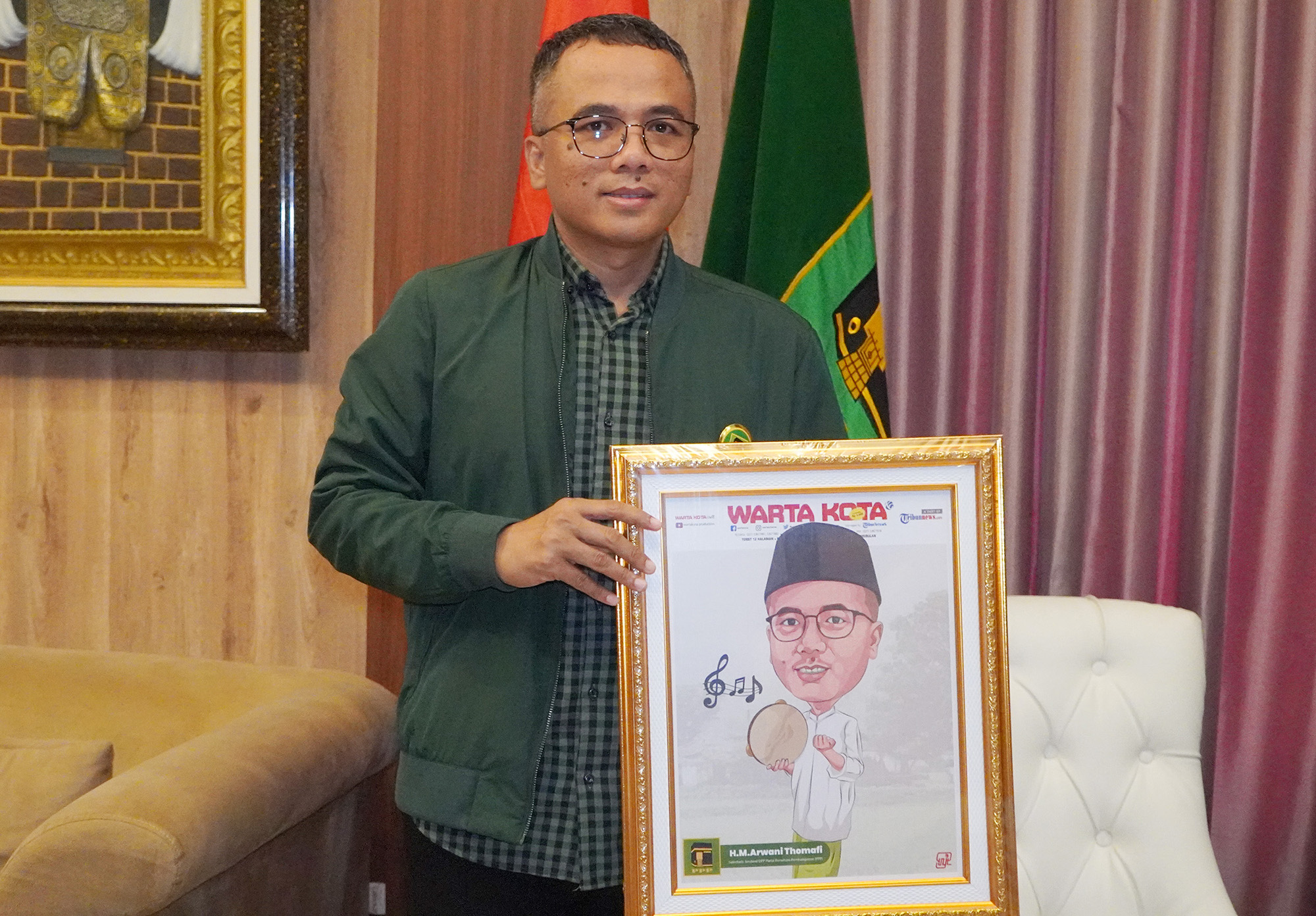 sekjen-ppp-arwani-thomafi_20230215_230313.jpg
