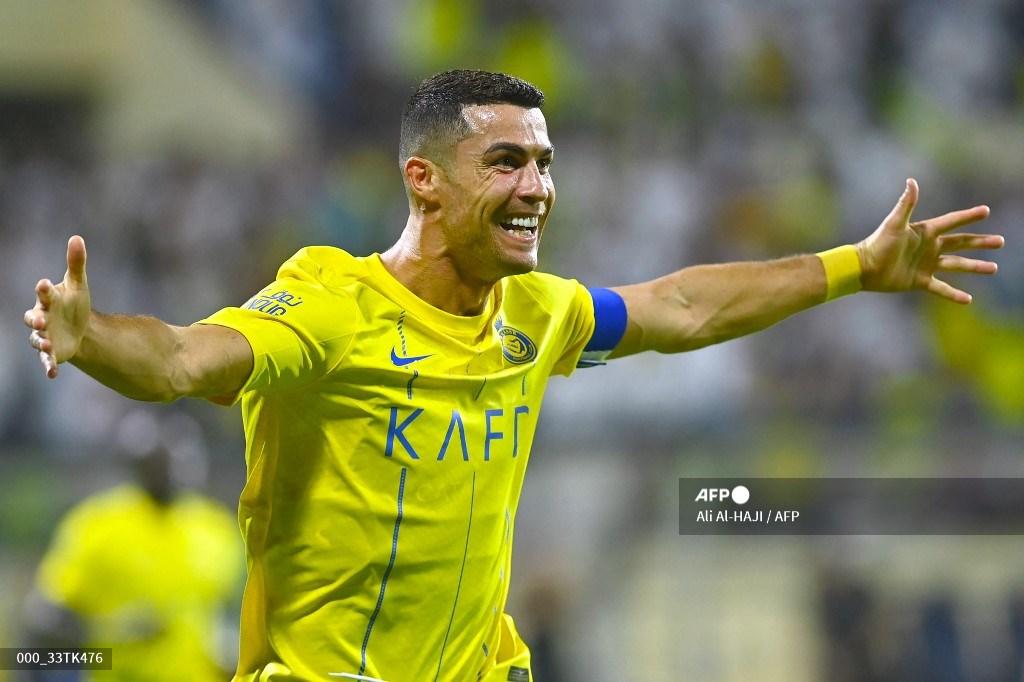 selebrasi-cristiano-ronaldo-4.jpg