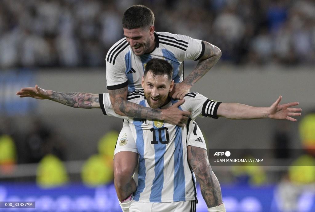 Hasil Babak Pertama Argentina vs Australia 1-0: Berkat Umpan Wonderkid, Messi Cetak Gol