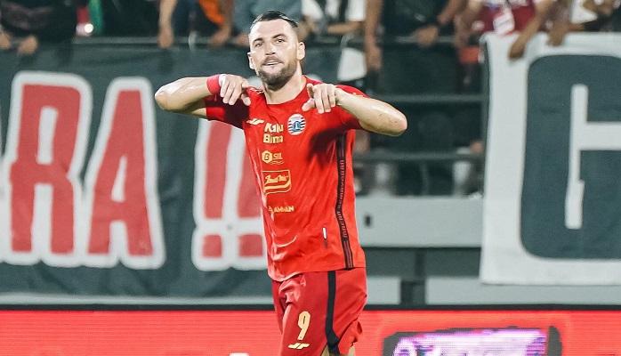 selebrasi-marko-simic-setelah-nyekor-ke-gawang-dewa-united.jpg