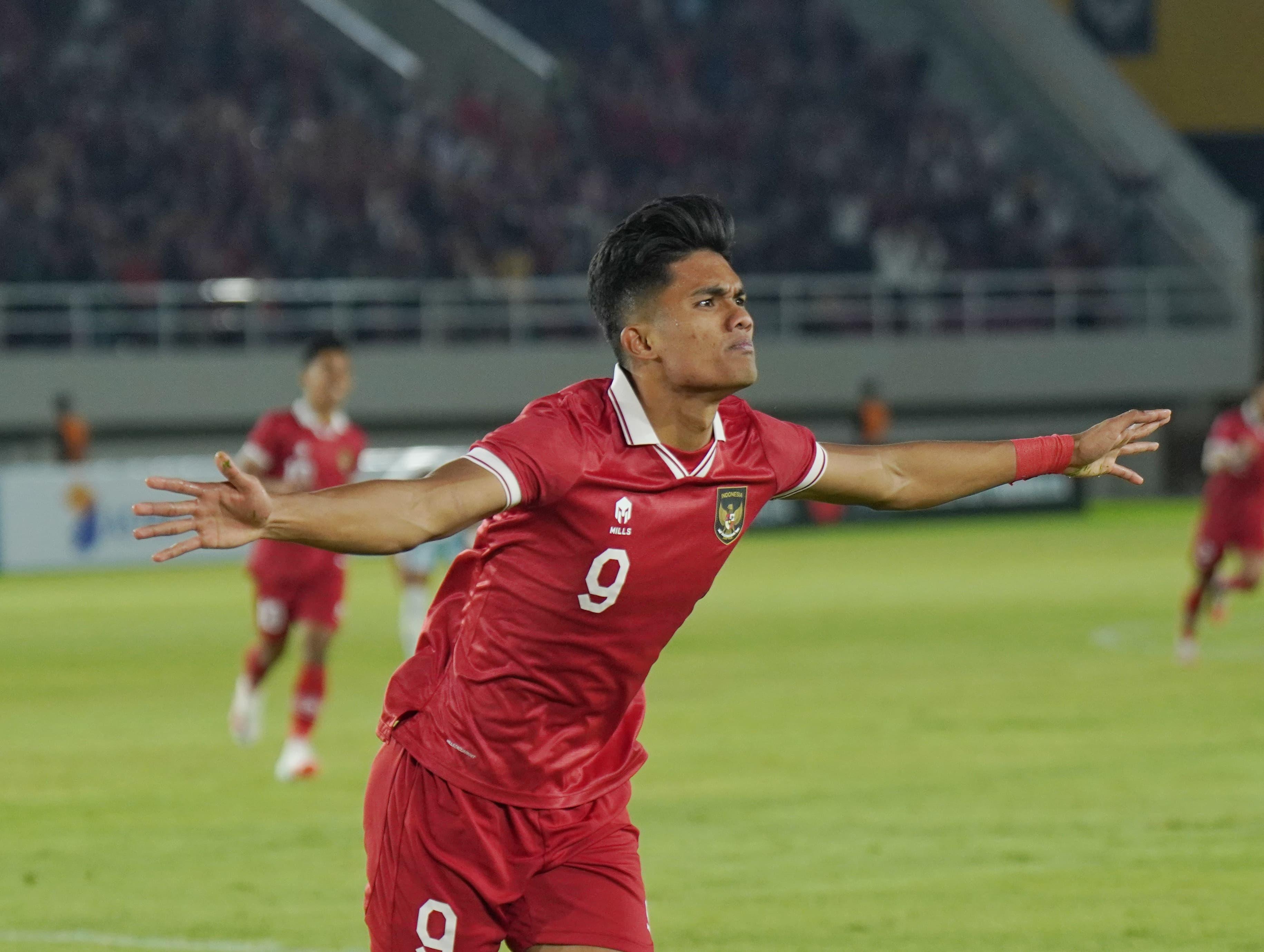 selebrasi-pesepak-bola-timnas-indonesia-ramadhan-sananta.jpg