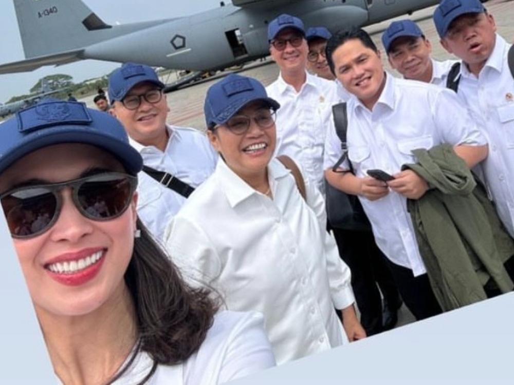 selfie-menteri-prabowo.jpg