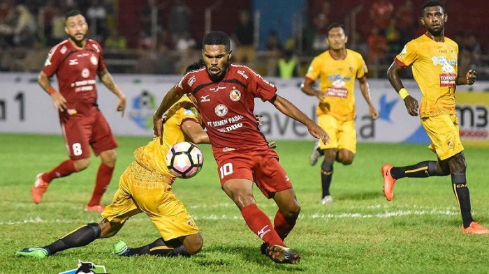 semen-padang-vs-sriwijaya-fc_20170417_214422.jpg