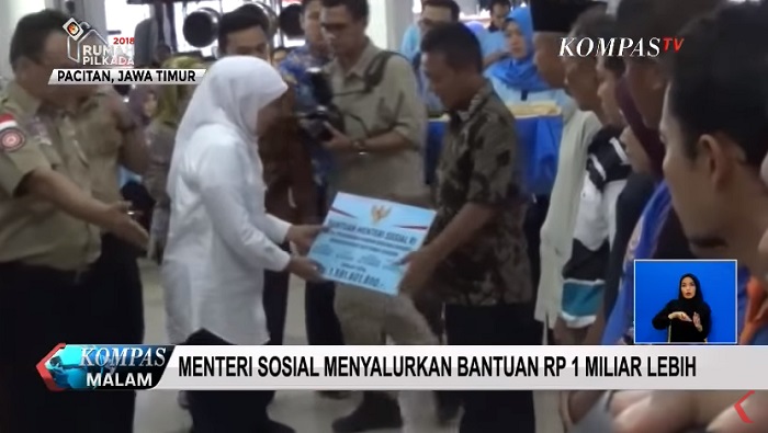 serahkan-bantuan_20171201_230539.jpg