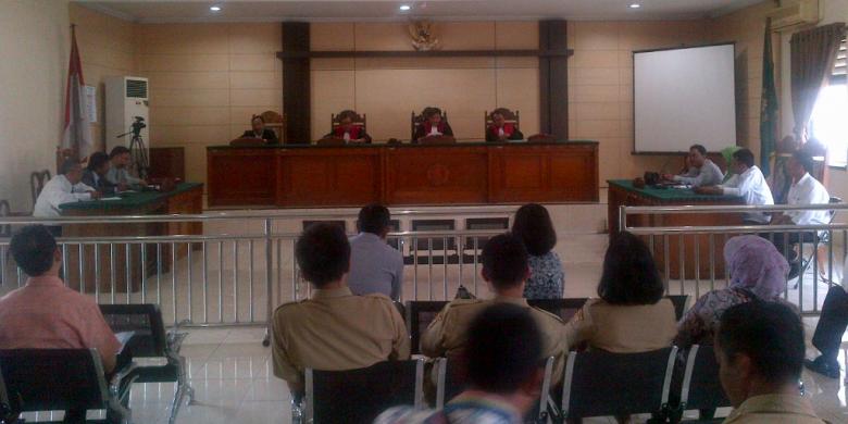 sidang-ganjar_20150226_124449.jpg