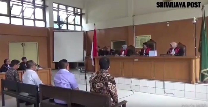 sidang-kasus-suap_20160420_135543.jpg