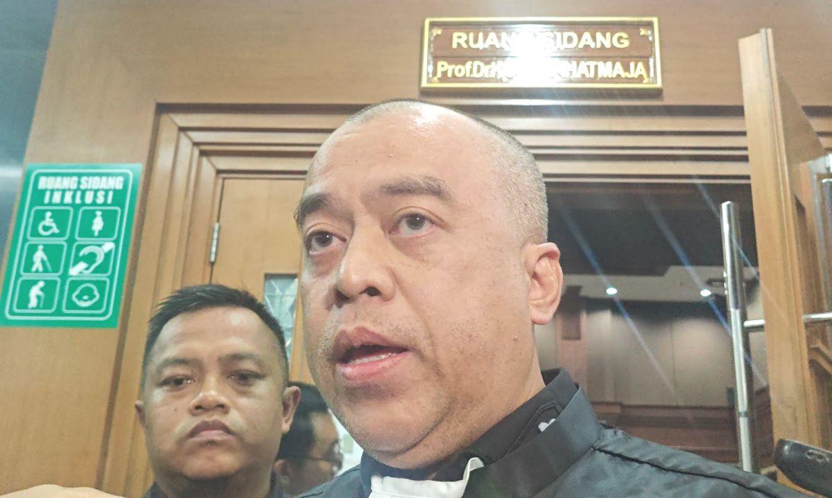 sidang-korupsi-tata-kelola-minyak-selasa-malam.jpg