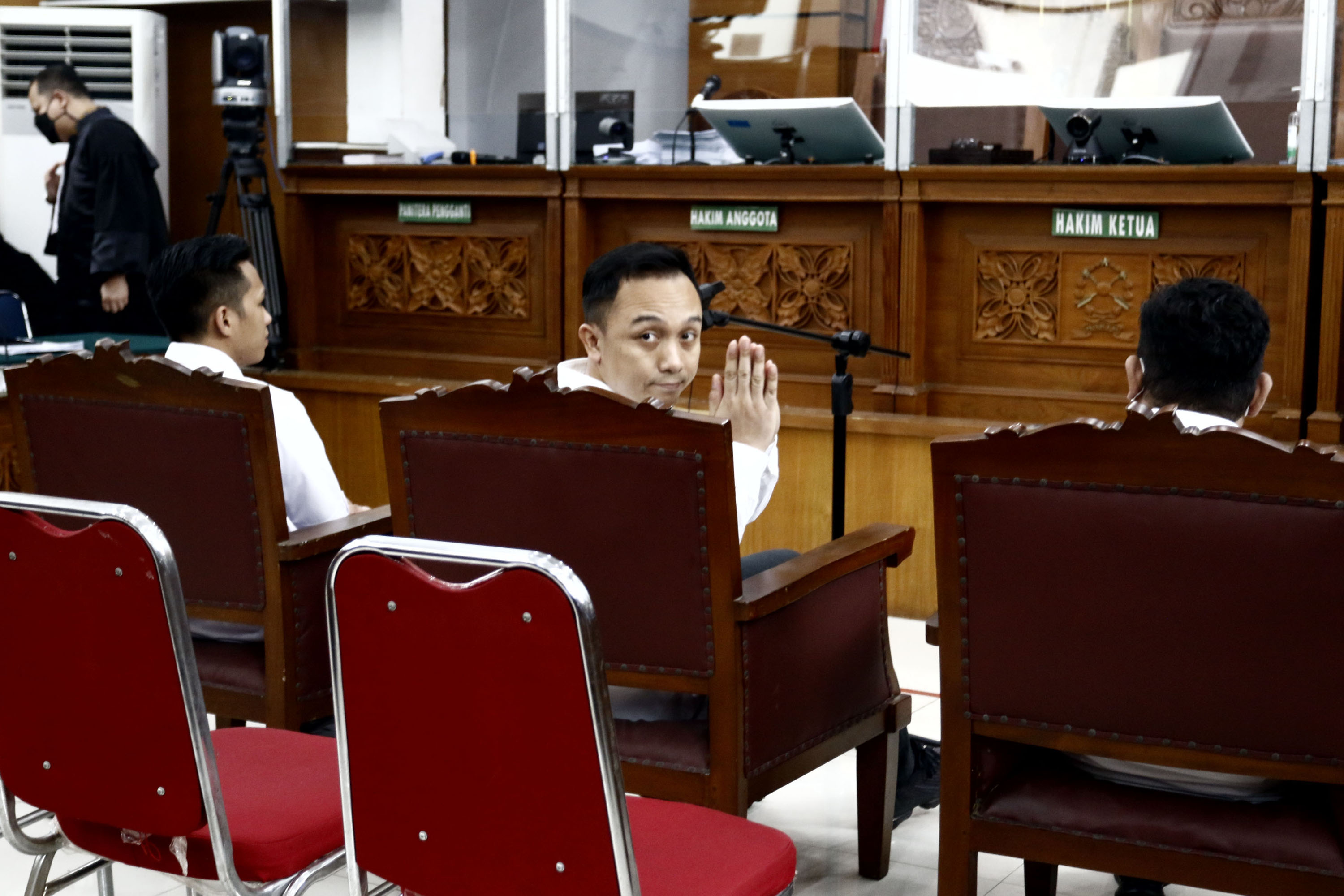 sidang-lanjutan-richard-eliezer-ricky-rizal-dan-kuat-maruf_20221108_034406.jpg