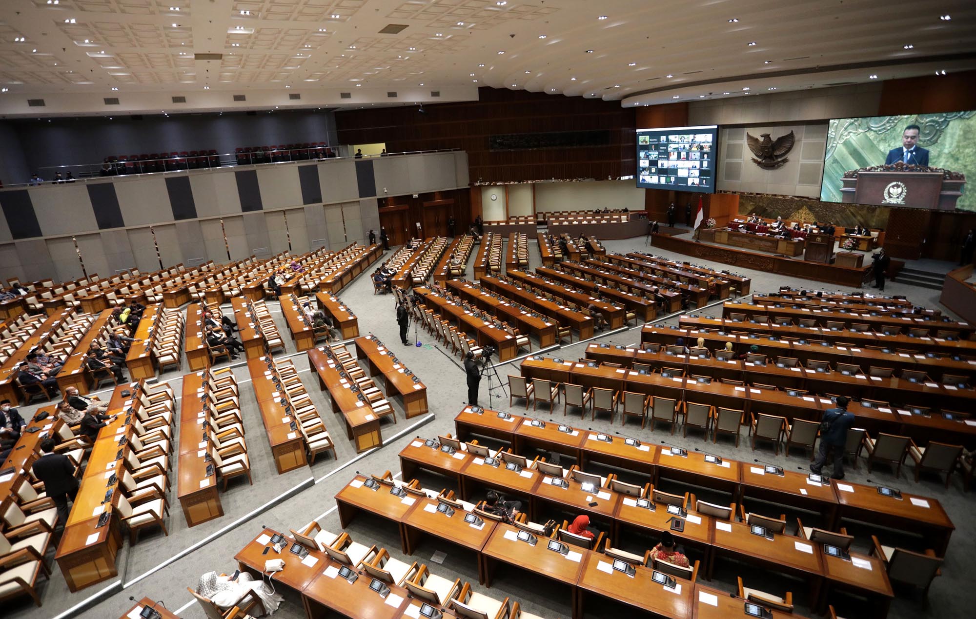 sidang-paripurna-penutupan-masa-sidang-dpr_20230413_180705.jpg